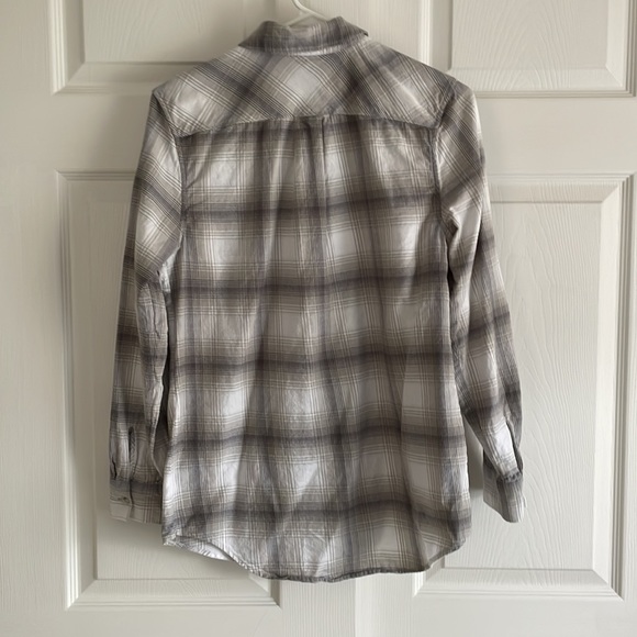 Eddie Bauer Classic Fit Lightweight Flannel - Picture 9 of 13